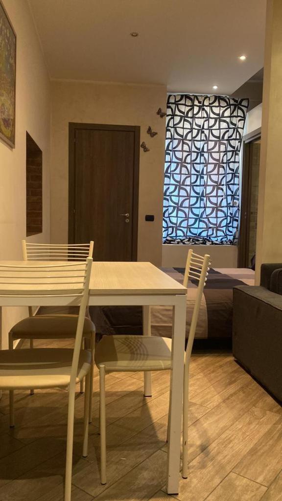 Apartamento Mia Casa Monza Exterior foto